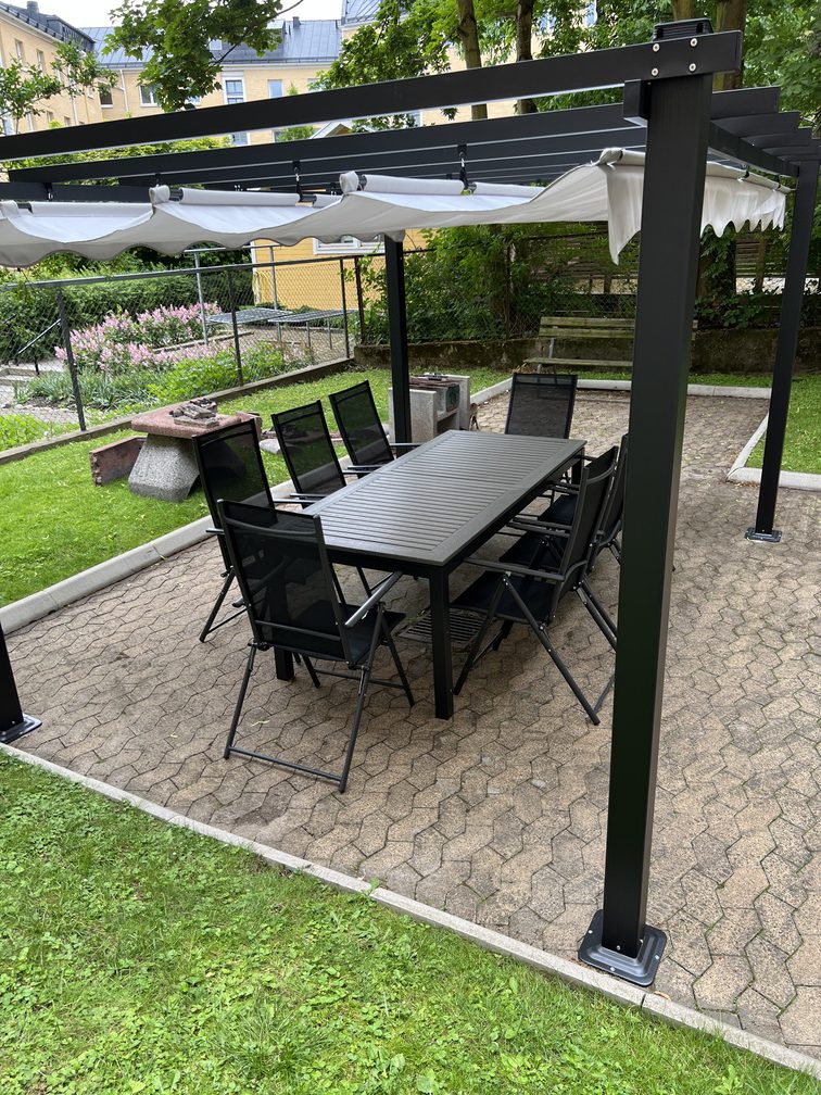 Du visar för närvarande Njut av vår fina pergola